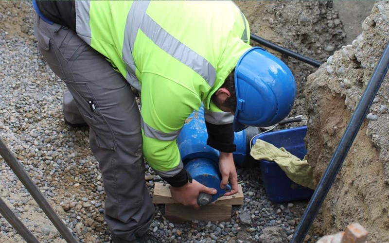 Lancement de l'apprentissage de monteur/monteuse de canalisations